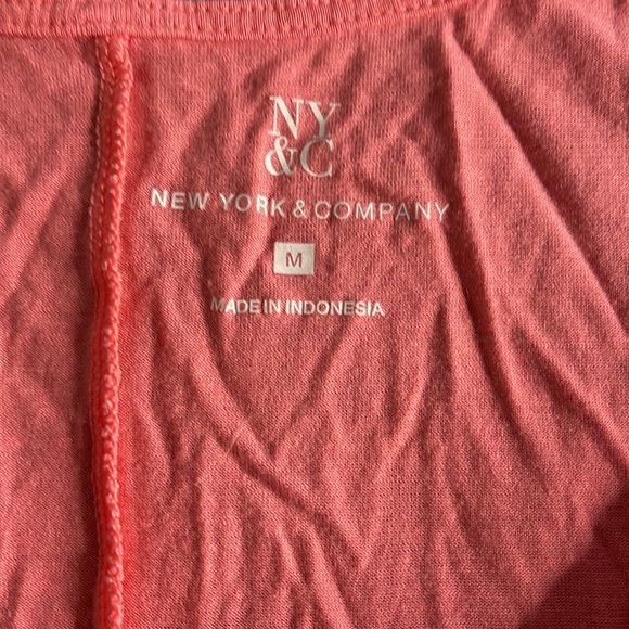 New York & company pink scoop next blouse - Picture 2 of 3
